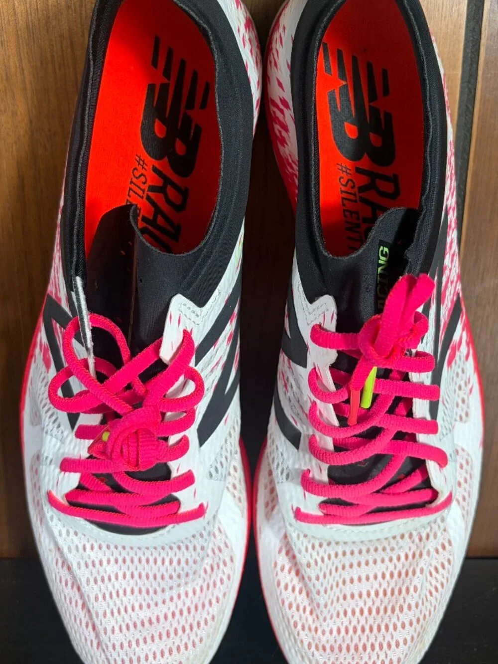 New Balance Womens LD5000 V4 Spike Track Shoes Size 10.5 White Pink NWOT +Tool